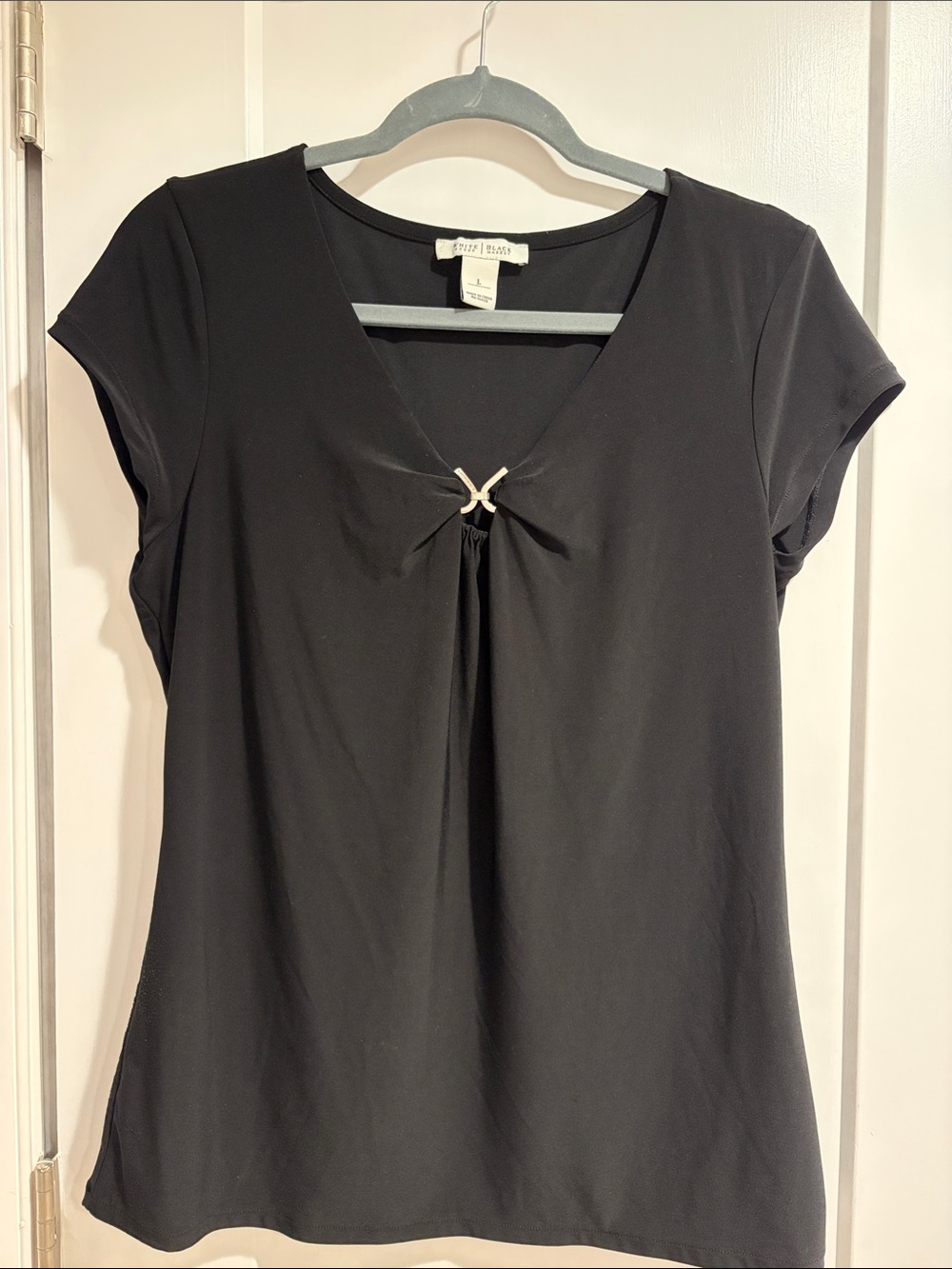 White House Black Market Black Short-Sleeve V-Neck Top with Front Knot